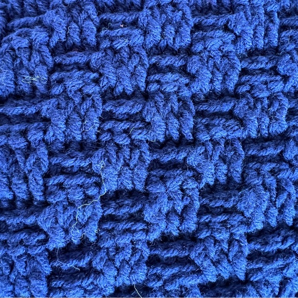 Handknitted Tote Bag - Picture 6 of 7